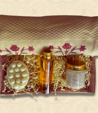 Relaxing Massage Hamper