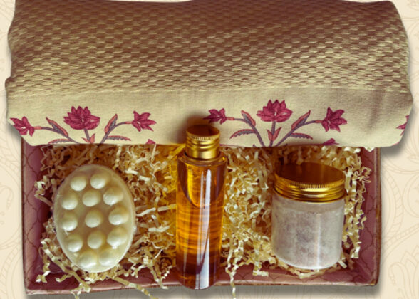 Relaxing Massage Hamper